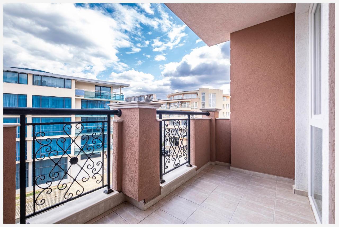Casa Rossa 2 Apartment Sunny Beach Ngoại thất bức ảnh